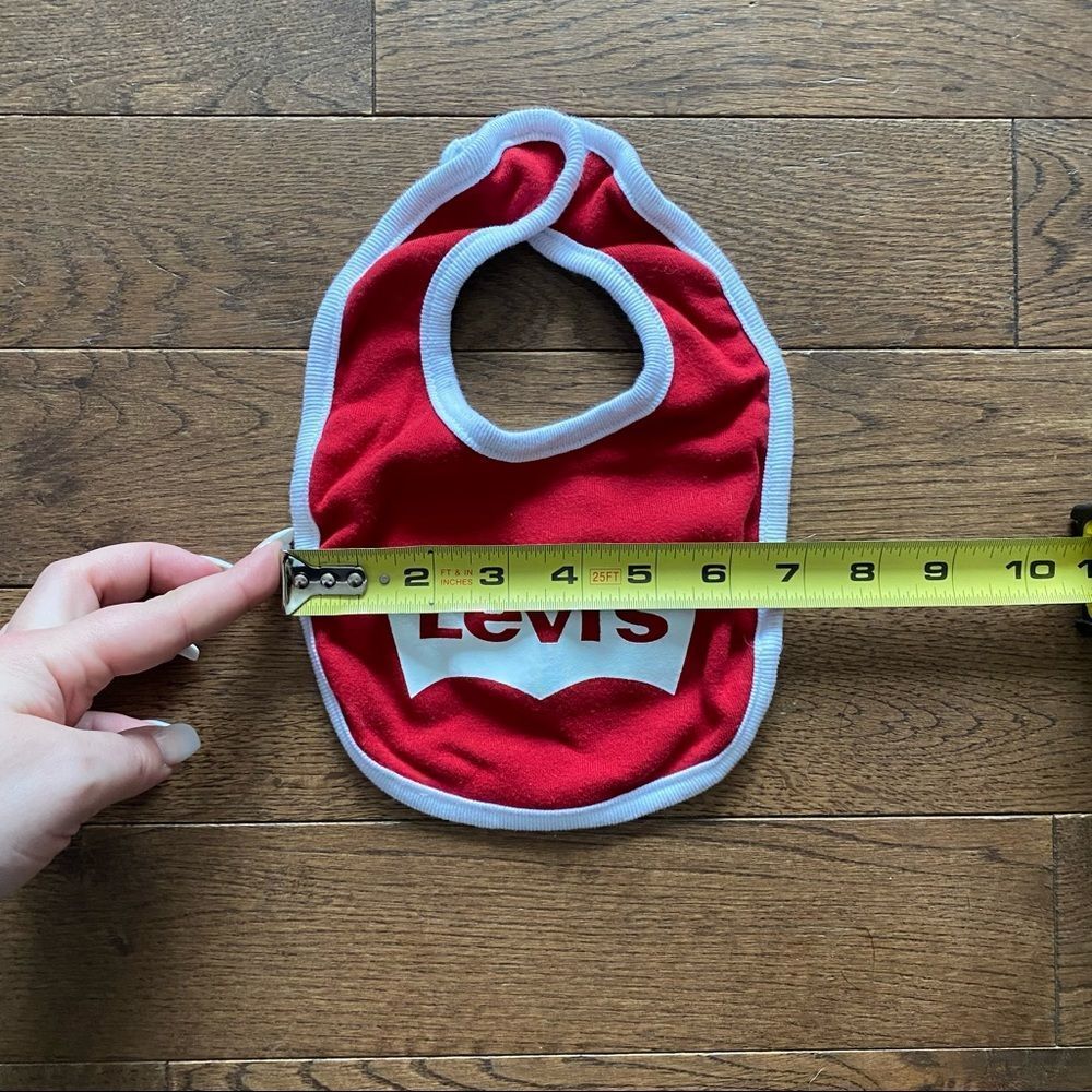 Levi’s Bib - Picture 7 of 8